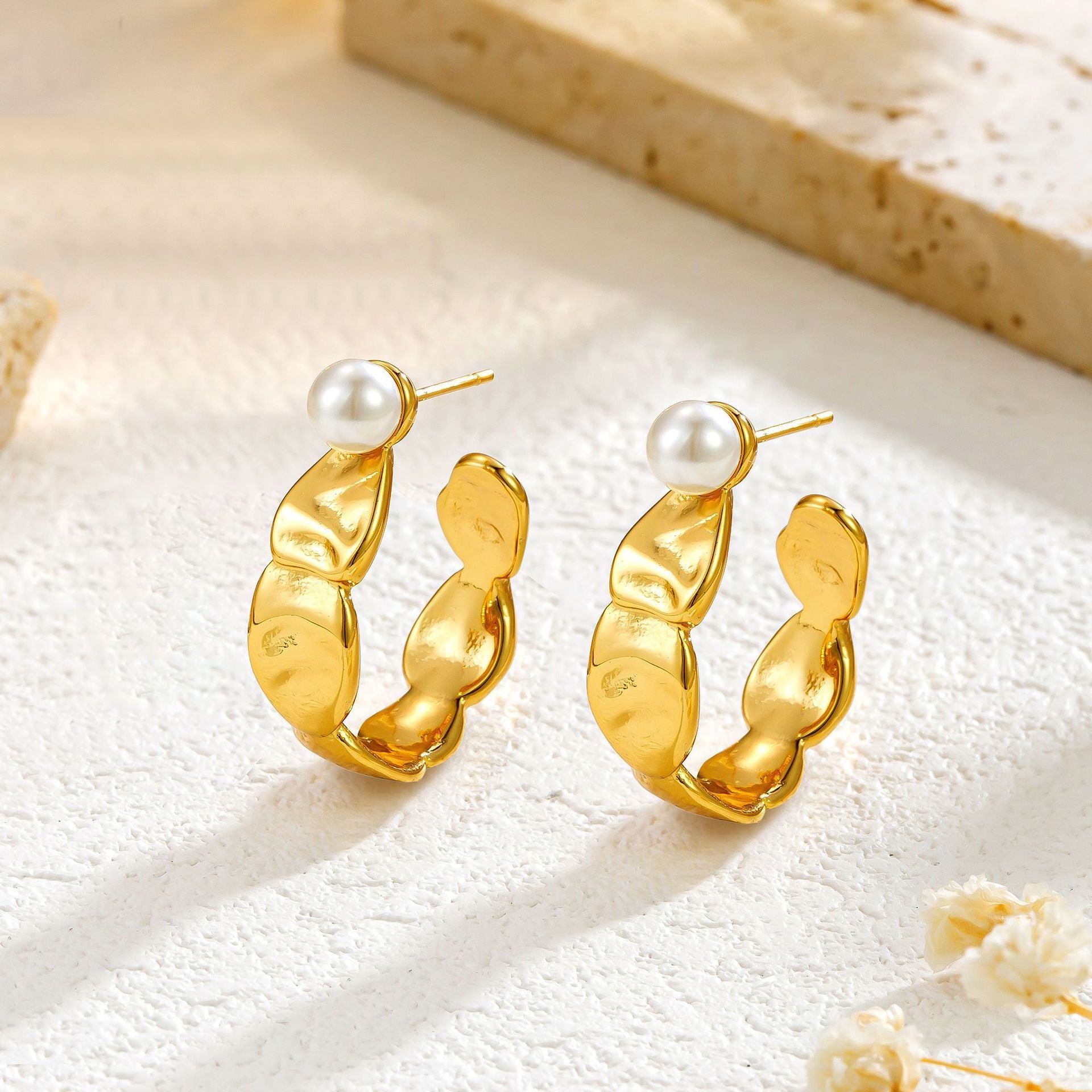 Fashion Titanium Steel Round Pearl Earrings - Niza Noir