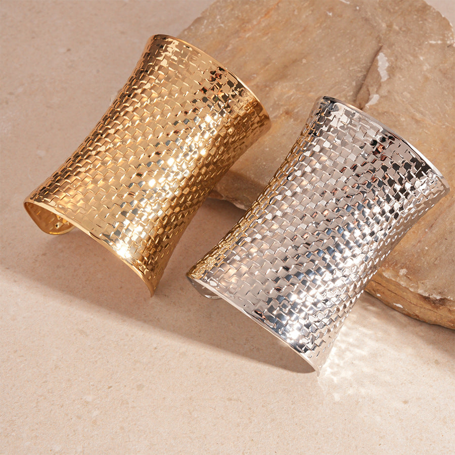 Vintage Golden Mosaic Exaggerated Bracelet - Niza Noir