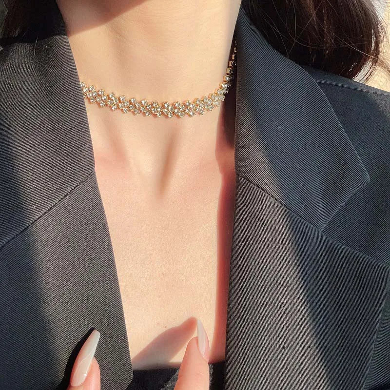 Fashion Sliver Color Crystal Choker Necklaces